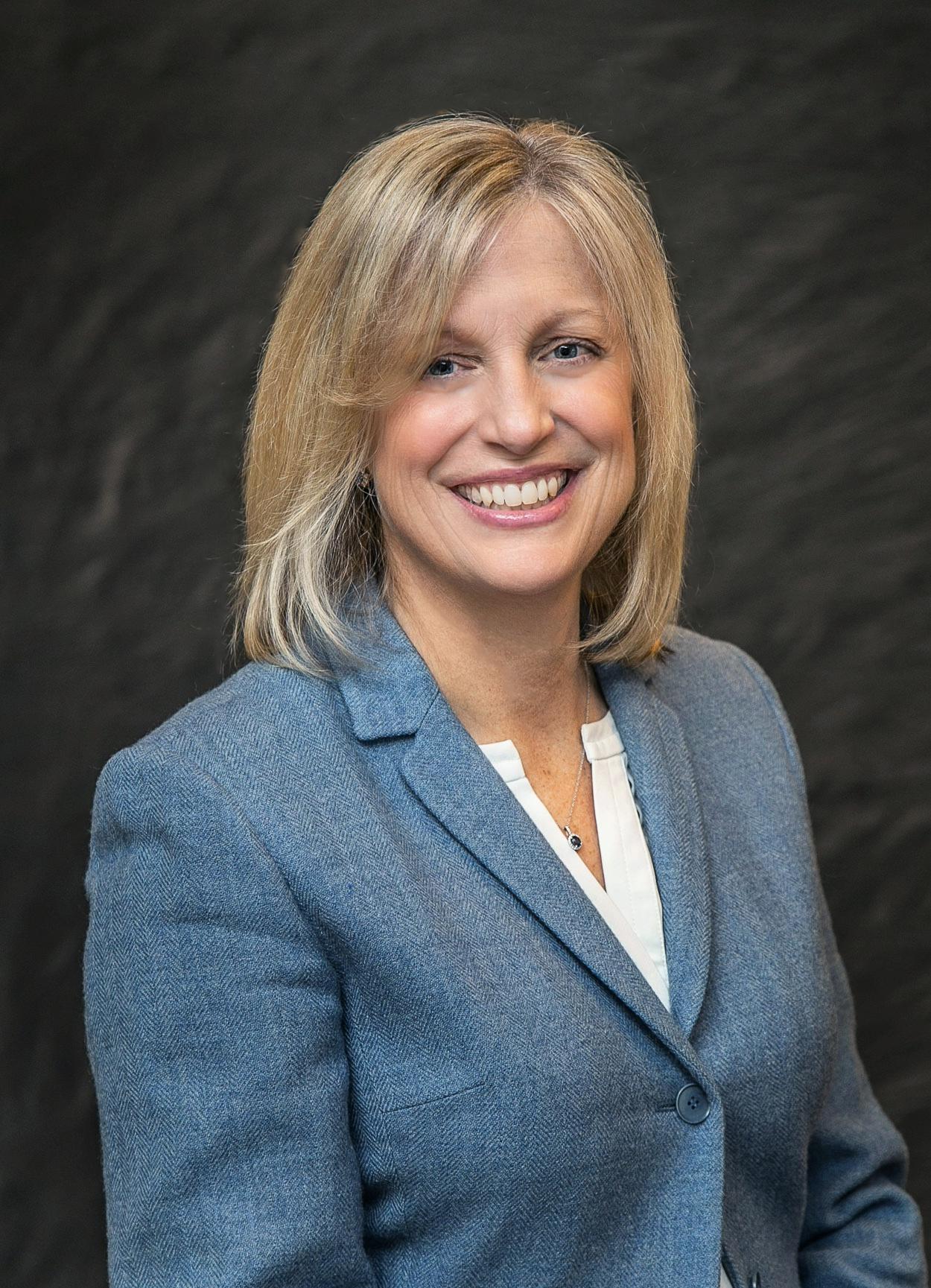 Alexis Dillett Isztwan