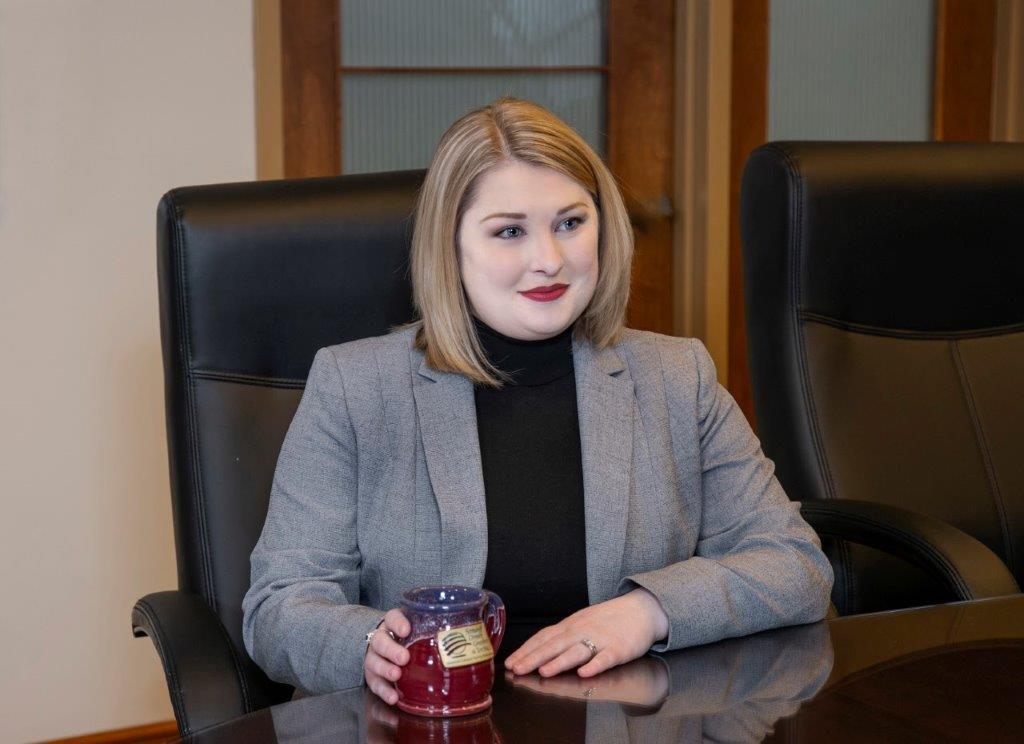 Allyssa C. Embery-Zimmaro<br />
